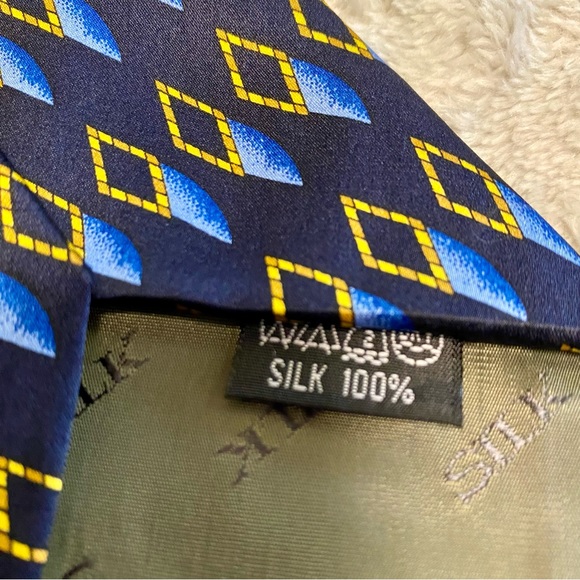 Como House Italy 🇮🇹 Blue & Gold 100% Silk Tie EUC - Picture 4 of 5